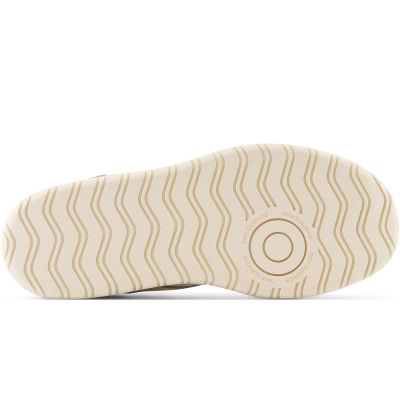 12. Buty New Balance UNISEX CT302RB