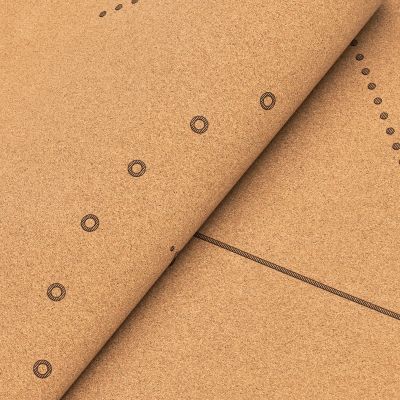 3. Mata fitness korkowa do ćwiczeń i jogi Spokey SAVASANA