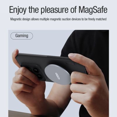 7. Etui Nillkin Super Frosted Shield Pro Magnetic Case na Xiaomi 14 Pro - czarne