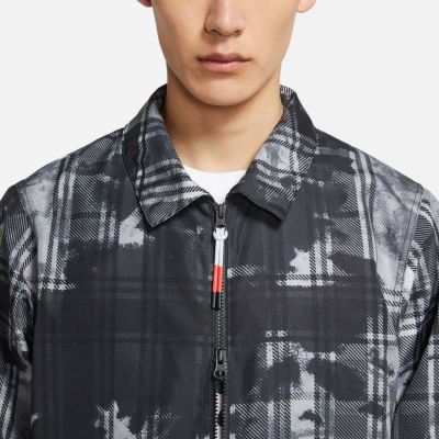 3. Męska Kurtka wiatrówka Nike NBA Kyrie Irving - CK6751-010