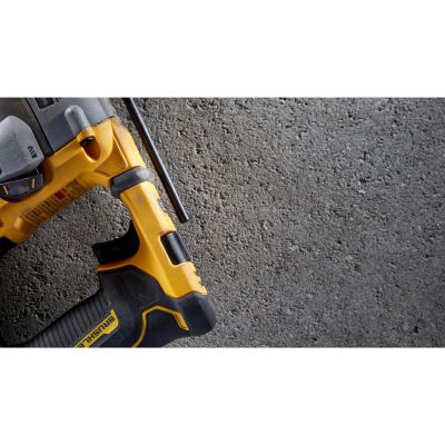 3. Młotowiertarka SDS 18V bez aku i ład DEWALT DCH172N