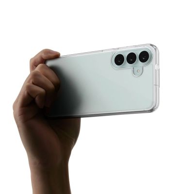 6. Etui Spigen Ultra Hybrid na Samsung Galaxy S26 FE - przezroczyste