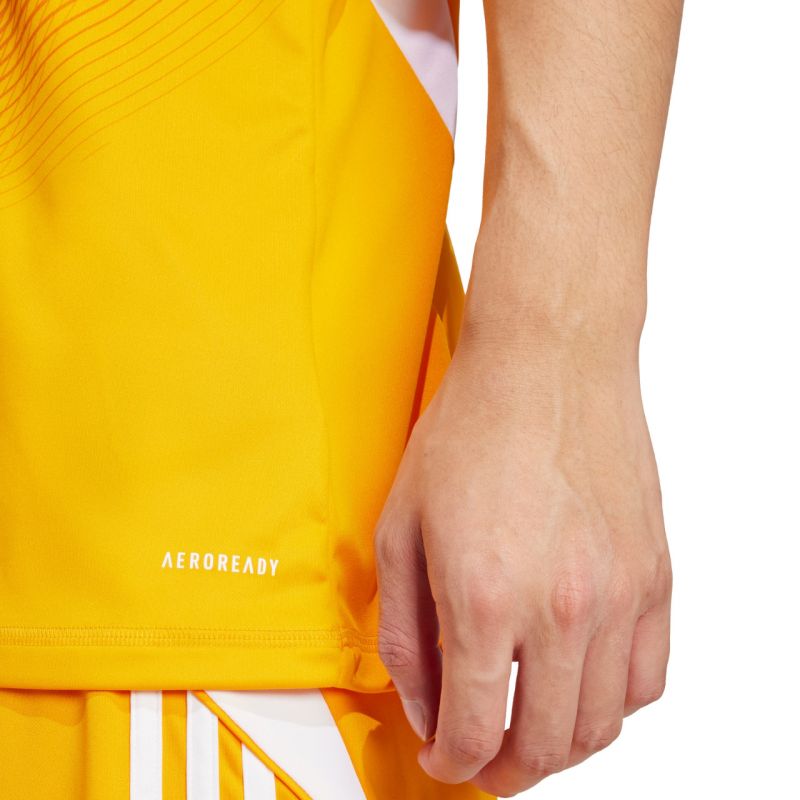 6. Koszulka bramkarska adidas Tiro 25 Competition Jersey Short Sleeve M JN4502
