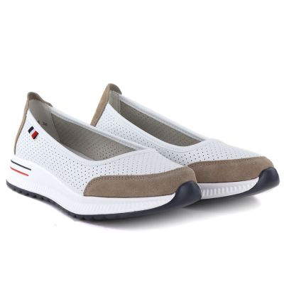 4. Skórzane baleriny na grubej podeszwie ażurowe białe Jezzi 7815