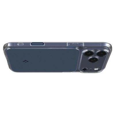 8. Etui Spigen Thin Fit MagSafe na iPhone 17 Pro - przezroczysto-granatowe