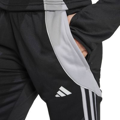 3. Spodnie adidas Tiro 24 Winter W IX7887