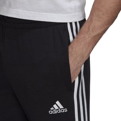 7. Spodnie adidas Essentials Tapered Elasticcuff 3 Stripes Pant M GK8829