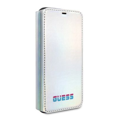 4. Etui Guess Iridescent na iPhone 11 Pro Max - srebrne