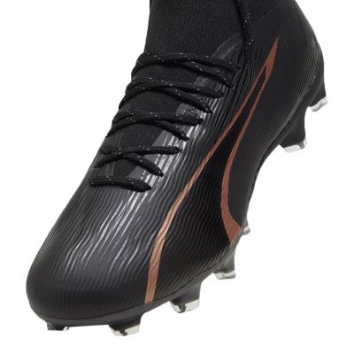 4. Buty piłkarskie Puma Ultra Pro FG/AG M 107750 02