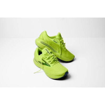 8. Buty do biegania Brook Running Adrenaline GTS 24 M 1104371D336.115