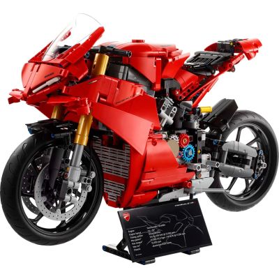 3. LEGO TECHNIC 42202 Motocykl Ducati Panigale V4 S