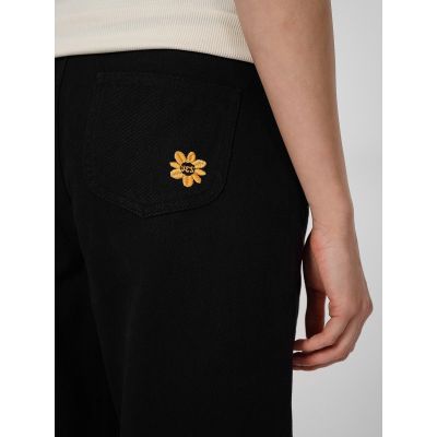 3. Jeansy balloon damskie OUTHORN