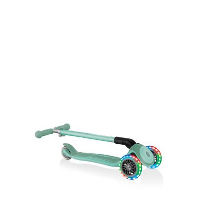 4. Hulajnoga 3-kołowa Globber Primo Foldable Plus Lights Jr 439-206
