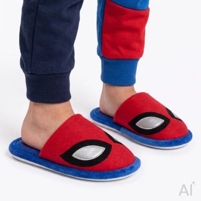 4. Cerda buty kapcie papcie Spiderman pluszowe miękkie domowe