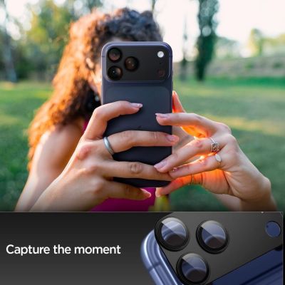 9. Szkło na obiektyw Spigen Optik Pro XL na iPhone 17 Pro Max - czarne