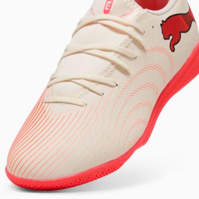 4. Buty Puma FUTURE 9 PLAY IT 109176-01