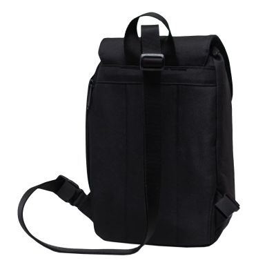 3. Herschel Retreat Sling Bag 11399-00001 Czarne One size