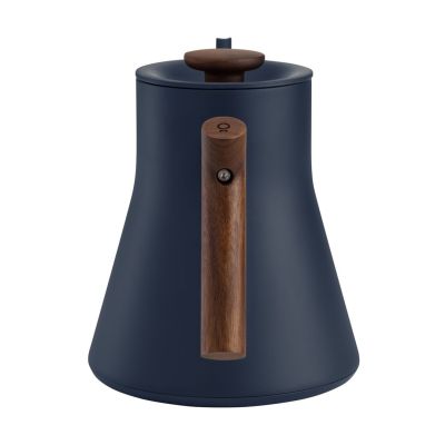 2. Czajnik elektryczny Fellow Stagg EKG PRO 900ml stone blue z orzechową rączką