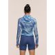 5. Kurtka damska CASALL Breeze Printed Running Jacket kolor granatowy