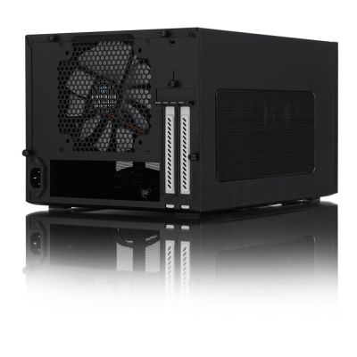 3. Obudowa FRACTAL DESIGN NODE 304 - ITX - USB3.0 - CZARNA