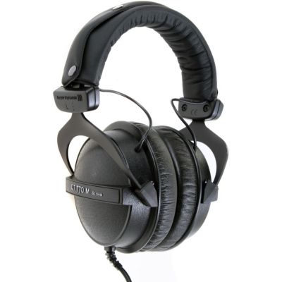 8. Beyerdynamic DT 770 M 80 OHM - Słuchawki do monitorowania miksu