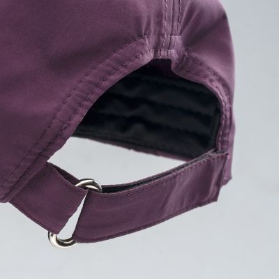 9. Czapka z daszkiem Hi-Tec Makado 92800593755