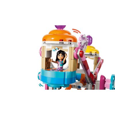 15. LEGO Friends 42700 - Cukierkowo-babeczkowy diabelski młyn