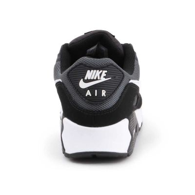 18. Buty Nike Air Max 90 CN8490-002