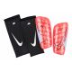 Ochraniacze Nike Mercurial FlyLite SuperLock DN3608-636