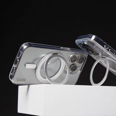 4. Etui CARE by PanzerGlass Feature Kickstand Case z MagSafe na iPhone 16 Pro Max - srebrne