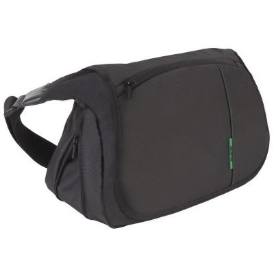 4. Rivacase 7450 Obudowa na messenger Czarny