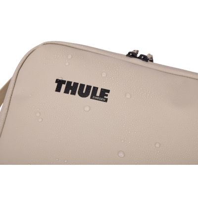 7. Organizer podróżny Thule Chasm Medium Gear Cube - soft sand