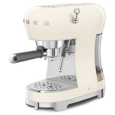14. SMEG Ekspres do kawy (ECF02CREU) creme