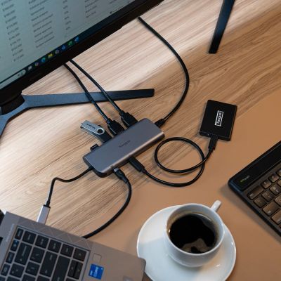 8. Targus DOCK427GL stacja dokująca Przewodowa USB 3.2 Gen 2 (3.1 Gen 2) Type-C Szary