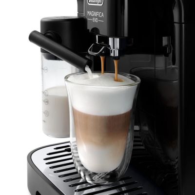 3. Ekspres do kawy De’Longhi Magnifica ECAM290.51.B automatyczny, do espresso 1,8L