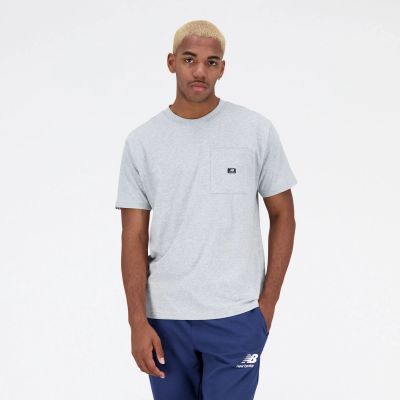 6. Koszulka New Balance t-shirt Essentials Reimagined Cott M MT31542AG