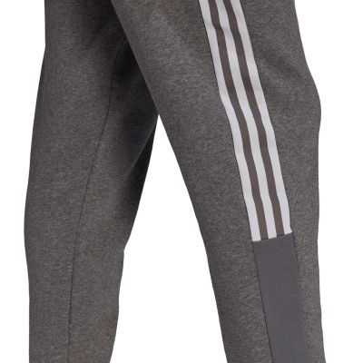 11. Spodnie adidas Tiro 21 Sweat M GP8802