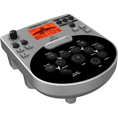 3. Behringer XD80USB Czarny