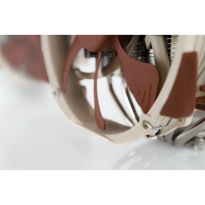 15. Chłodzenie CPU NOCTUA NH-D15  2 x140 mm AMD, Intel