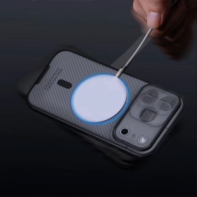 15. Etui Nillkin CamShield Pro kompatybilne z MagSafe na iPhone 17 Pro - przezroczyste czarne