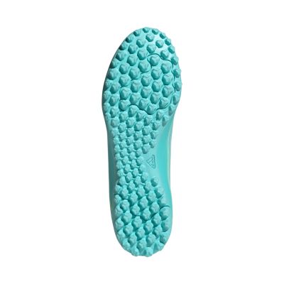 6. Buty piłkarskie adidas F50 Messi Club TF JQ0947