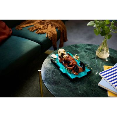 12. LEGO Ideas 21366 - Pływające wydry