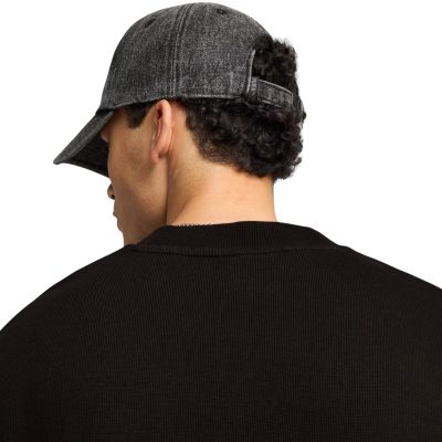 4. Czapka z daszkiem Puma Wardrobe Ess Matal Dad szara 25968 01