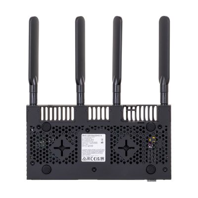 12. Router WiFi 5 Mikrotik RB4011iGS+5HacQ2HnD-IN 2,4GHz(2x2)/5GHz(4x4) 11p