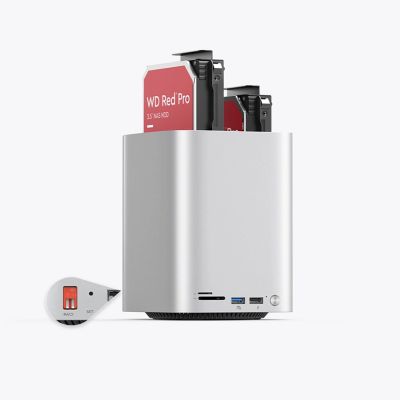5. Stacja dokująca Orico MiniTower z kieszeniami na dyski twarde do 56TB - srebrna