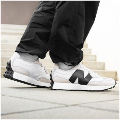 3. Buty New Balance 327 M MS327CWB