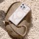 10. Etui UNIQ Coehl Verdure Magnetic Charging na iPhone 16 Pro - przezroczyste