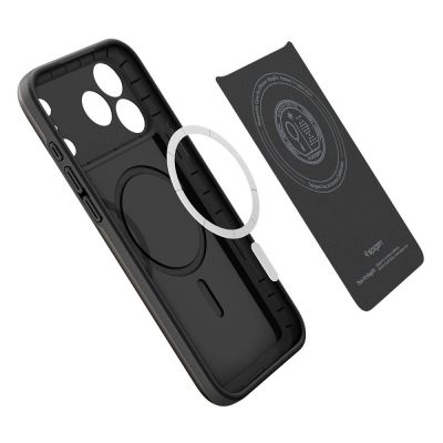 5. Etui Spigen Thin Fit MagSafe na iPhone 18 Pro Max / 17 Pro Max - czarne