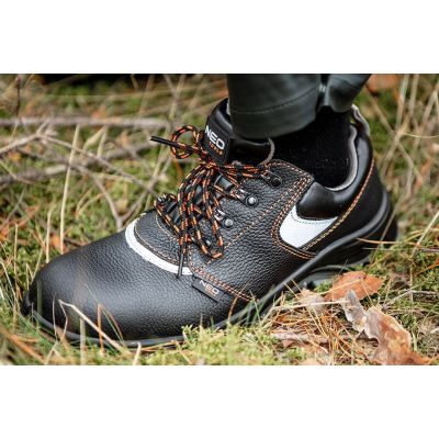 3. NEO tools 82-010 obuwie ochronne
