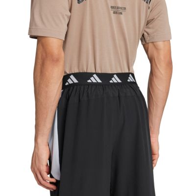 4. Spodnie męskie adidas Tech Apparel R-Pant czarne JX0044